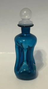 Bottiglia vintage MCM blu Kluk Kluk pizzicata danese Kastrup Holmegaard 5,5" - Foto 1 di 6
