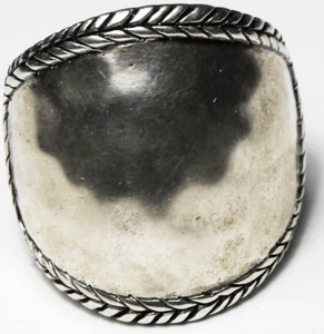 Sterling Silpada Hammered Domed Ring 25mm Size 7 - Picture 1 of 4