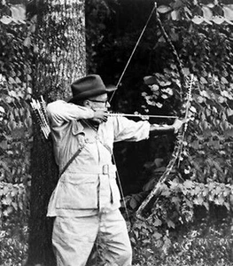ANTIQUE REPRODUCTION 8X10 PHOTOGRAPH FAMED ARCHER AND BOW MAKER BEN PEARSON # 2 - Picture 1 of 1