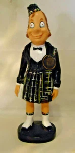 OLD SMUGGLERS "THE FASHIONABLE SCOTCH" SCOTSMAN FIGURINE 10 1/4" TALL - Picture 1 of 5