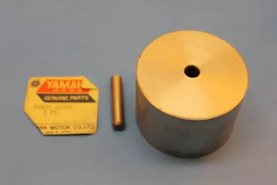 NOS YAMAHA XJ650 ARMADURA CHOQUE MARTILLO PESO PIEZA # 90890-01291-00 Foto 1 de 4