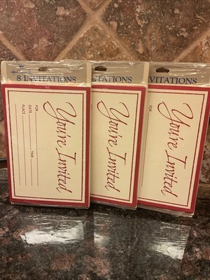 Set de invitación Hallmark "You're Invited" - 8 unidades x 3 = 24 invitaciones NUEVO DE COLECCIÓN Foto 1 de 4