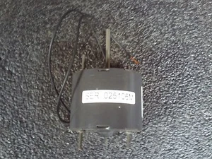 Dayton 1/65 HP, HVAC Motor, Shaded Pole,  4M092, (MG) - Picture 1 of 6