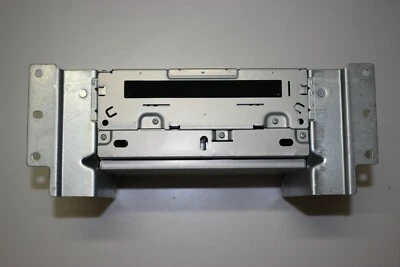 2010 Land Rover Freelander 2 / Radio Lettore CD 7G9N-18C815-NB - Immagine 1 di 4