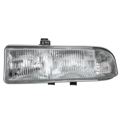 Conjunto de faros TYC 20-5238-00-9 para 98-05 Chevrolet Blazer S10 Foto 1 de 3