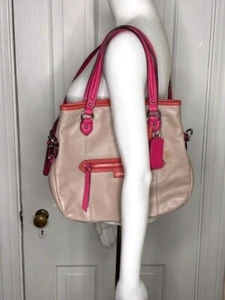 Excellent Used COACH Daisy Spectator  Pink Trim Mia  Shoulder / Crossbody Bag - Picture 1 of 7