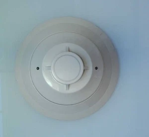Micom MIX-5251AP Intelligent Heat Thermal Detector With B210LP Base - Picture 1 of 3
