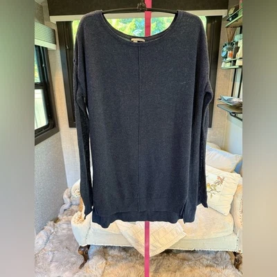 Top de punto halógeno carbón talla mediana Foto 1 de 4