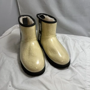 UGG Australia klassische transparente Damenstiefel, natur, Größe 9 - Bild 1 von 7