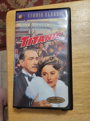 Titanic VHS (1953 Film) Clifton Webb, Barbara Stanwyck CLAMSHELL VG - Image 1 of 3