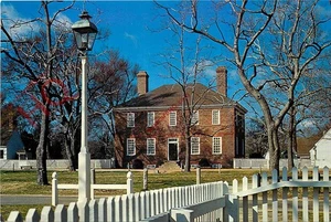 Picture Postcard:;Williamsburg, George Wythe House - Bild 1 von 2