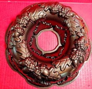 Nordic Ware Herbst Ernte Bronze Bundt Kuchenform 10 Tassen Eichelblätter - Bild 1 von 5