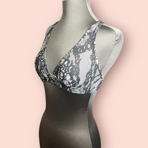 Touche Lingerie Bra Wireless Seamless Sheer Lace Snakeskin Print Sz M - Picture 1 of 5