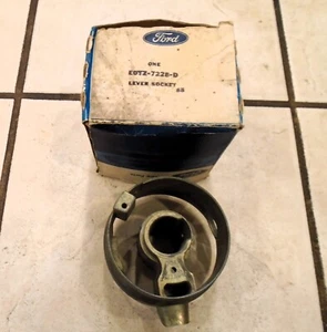 NOS 1970-1972 FORD GALAXIE Fixed Steering Column Automatic Shift Socket TBIRD - Picture 1 of 5