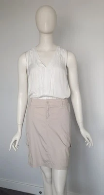 Falda informal recta de sarga beige talla 12 Expedición al aire libre con bolsillo de carga Foto 1 de 4