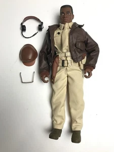 1996 GI Joe Classic Collection Tuskegee Bomber Pilot WWII Forces Limited Edition - Picture 1 of 3