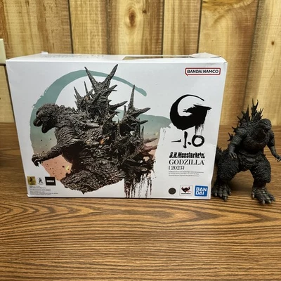 Bandai Godzilla Minus One S.H.MonsterArts Godzilla (2023) READ Repaired Spike - Image 1 of 4