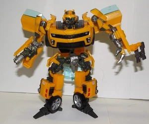 Hasbro Transformers 2 Revenge of the Fallen ~ Human Alliance Bumblebee ~ Level 3 - Picture 1 of 8