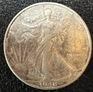 1946 S 90% Silver Walking Liberty Half Dollar Free Ship 78YO San Francisco KM142 - Picture 1 of 4