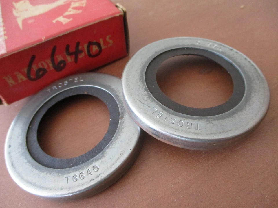 1936 37 38 39 40 41 42 46 47-54 + LAFAYETTE & NASH + Rear Wheel Inner Seals  NOS Foto 1 de 1