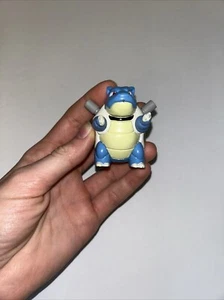 Nintendo Pokemon Blastoise Water Squirter Figure 1999 Burger King - (L) - Picture 1 of 4