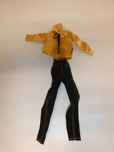 Vintage 1981 Mego Corp Jordache Jeans & Hemd Mode Puppenkleidung Hongkong 18010 - Bild 1 von 16