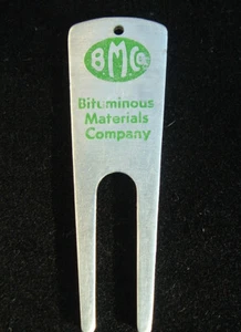 Vintage ACTION LINE U.S.A. DIVOT FIX-ER - Bituminous Materials Company Logo - Bild 1 von 3