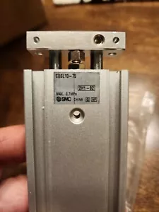 UN NUEVO Cilindro Doble Varilla Smc CXSL10-75 Entrega Gratuita - Imagen 1 de 5