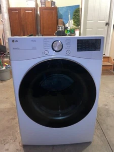 Maytag 9000 series washer and lg thinq dryer set used but in very good condition - Picture 1 of 7