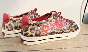 Brighton Spots Sneakers Leo2 Leopard Print Floral Embroidered Size 9 - Picture 1 of 11