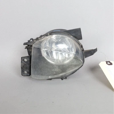 Faro antiniebla izquierdo BMW 325i 328i 330i 335i 2006-2008 63176948373 OEM usado Foto 1 de 4