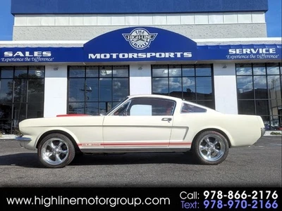 Ford Mustang GT 1965 Fastback GT 350 Shelby Clone Foto 1 de 4