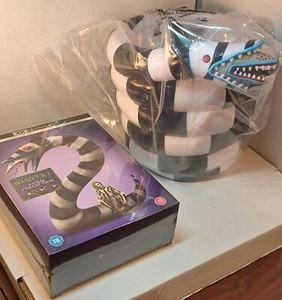Beetlejuice 2-Film Collection Steelbook (4K) + Popcorn Bucket-NEW-Box Shipping - Bild 1 von 8