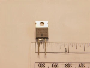 5 Vishay 15ETX06PBF 600V 15A Hyperfast Recovery Rectifiers FRED Pt TO-220 - Picture 1 of 1