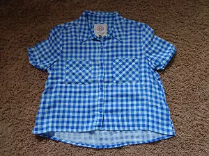 SO junior women's NWT sz M button front blue checkered short sleeve camp shirt - Picture 1 of 4