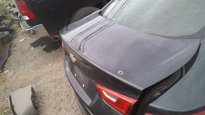 Used Deck Lid fits: 2017 Chevrolet Malibu VIN Z 4th digit new style incandescent Foto 1 de 4