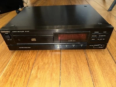 Technics SL-PJ27A CD Player - For parts Or Repair - image 1 of 4