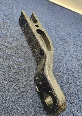 Montaje de bola de enganche de remolque Reese Titan 45322 18.000 lb se adapta a receptor de remolque de 2-1/2" Foto 1 de 4