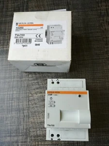 Merlin Gerlin (Schneider) Fernbedienung Dimmer TVe700 230V ~ 50Hz 15285 NEU - Bild 1 von 2