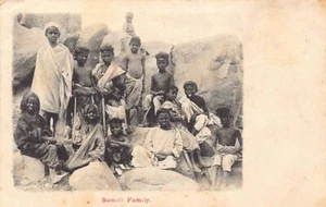 SOMALIA - Somali (spelled Somaly) family - Publ. S.D.M. 1435 - Picture 1 of 2
