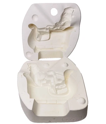 Kimple Molds 643 Trineo de Papá Noel Deslizante Fundición Molde Cerámica 2 Piezas Navidad Foto 1 de 4