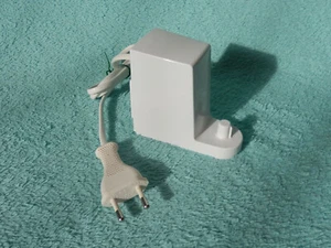 Elektrische Zahnbürste ORAL-B Ladegerät für TYPE 4731 Weiß - Bild 1 von 3