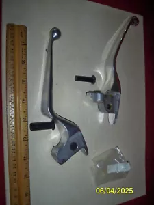 Harley Brake Clutch Levers Hand Control Pairs Left Rigt - Picture 1 of 2