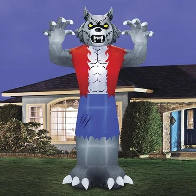 20 FT COLOSSAL WEREWOLF LIGHTED AIRBLOWN YARD INFLATABLE - Image 1 of 3