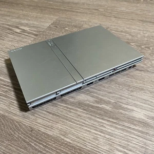 Sony PlayStation 2 Slim Silber PS2 SCPH-79001 System Konsole nur für Ersatzteile - Bild 1 von 9