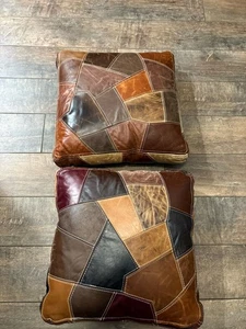 2x Vintage 1980er Leder Patchwork Überwurf Kissen Seitenreißverschluss 17"X17" mit Einsätzen - Bild 1 von 4