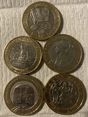 5 x £2 Two Pound Coins Job Lot/Bundle -  Coin Hunt Collection (Circulated) - Image 1 of 2