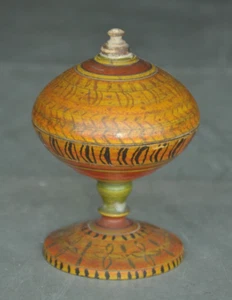 Vintage Wooden Orange Handcrafted Fine Lacquer Powder/Pill Box - Picture 1 of 9