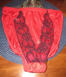 VIVE LA DIFFERENCE RED BLACK LACE MEGA HI CUT LEG nylon tricot panties sz 7/L - Picture 1 of 5