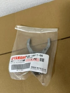 Yamaha FORK, SHIFT 1 4JH-18511-00-00 OEM - Picture 1 of 2